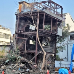 首吊り廃墟